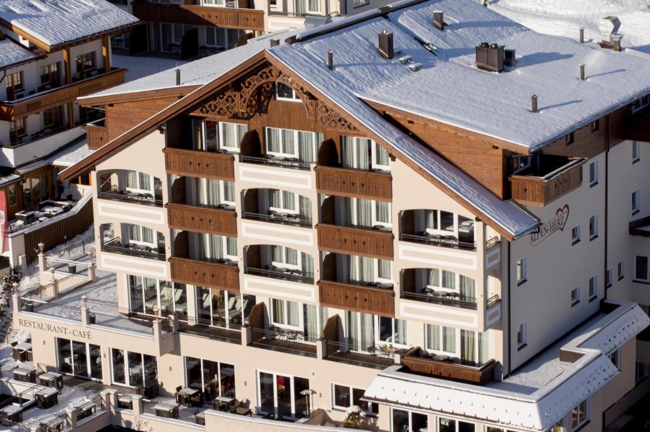 Alpen-Herz Romantik & Spa - Adults Only Ladis Exterior foto